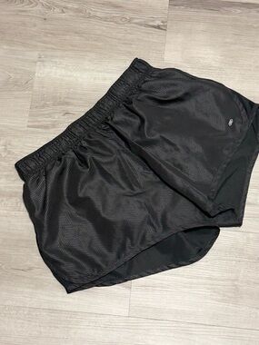 LEG3ND Women’s Running Shorts